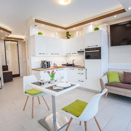 Nemeth Apartmanok Sarvar Exterior photo