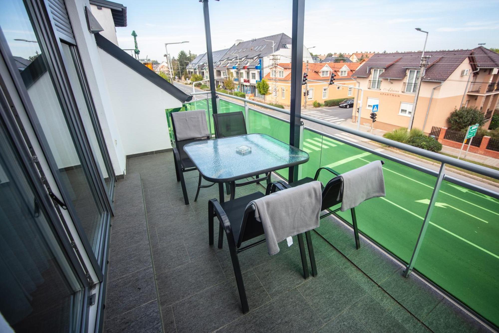 Nemeth Apartmanok Sarvar Exterior photo