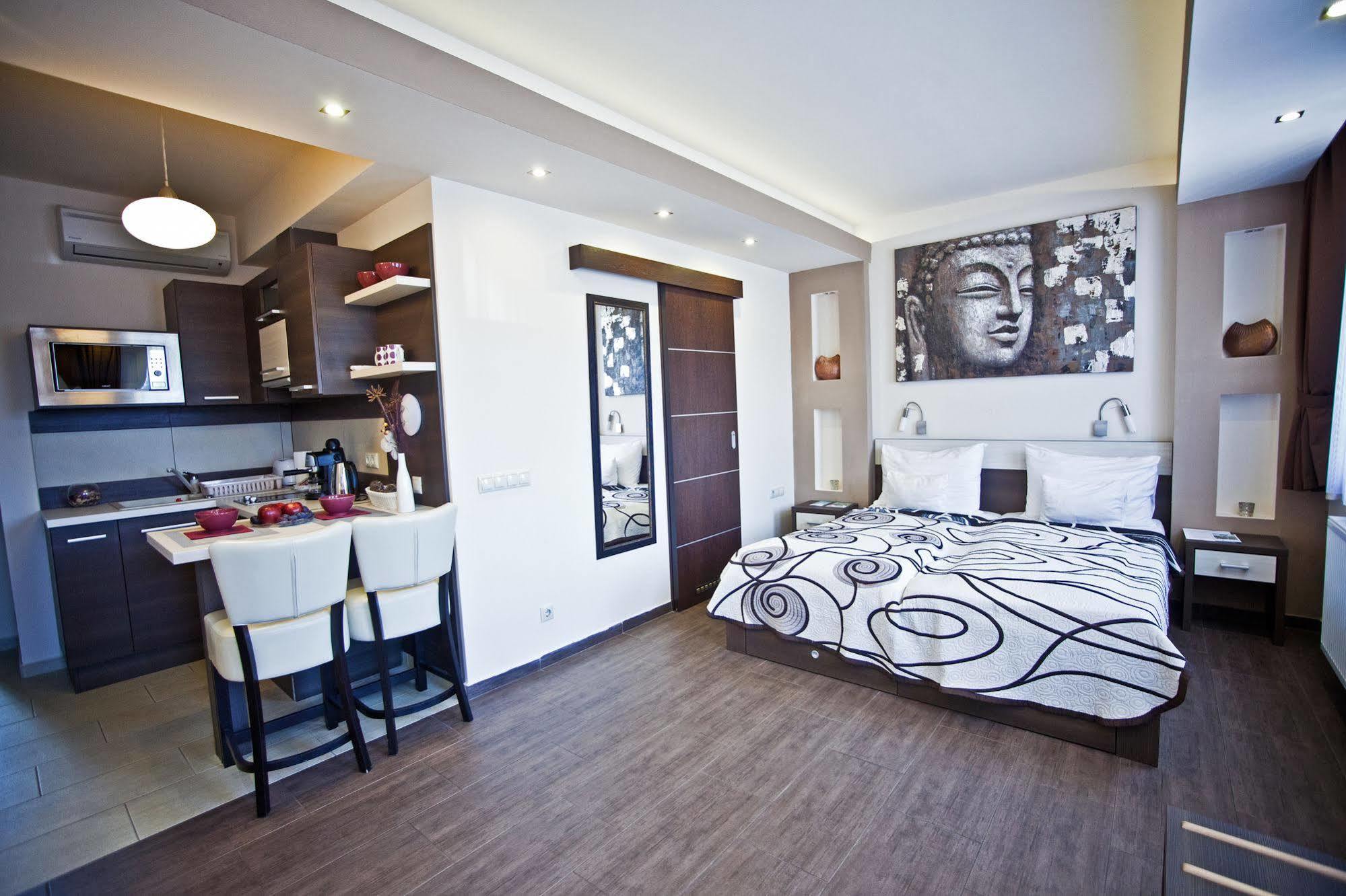 Nemeth Apartmanok Sarvar Exterior photo
